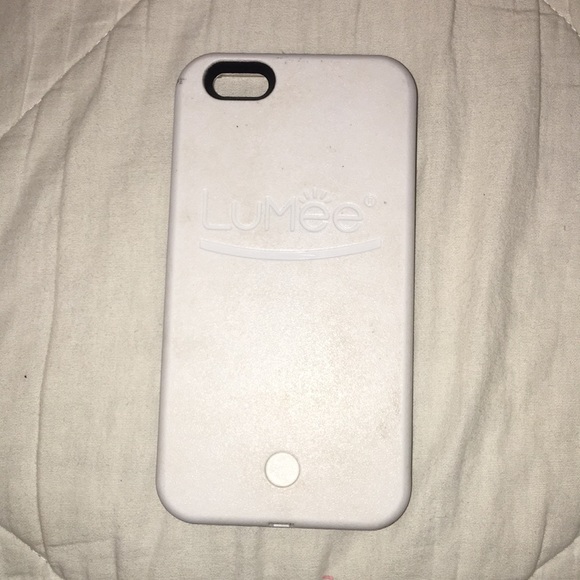 Lumee case - Picture 2 of 3